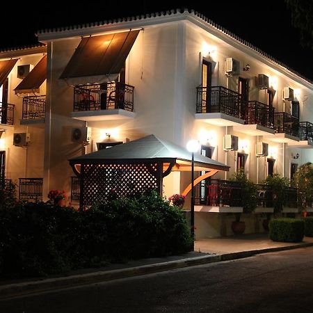 Hotel Aris Methoni  Exterior photo