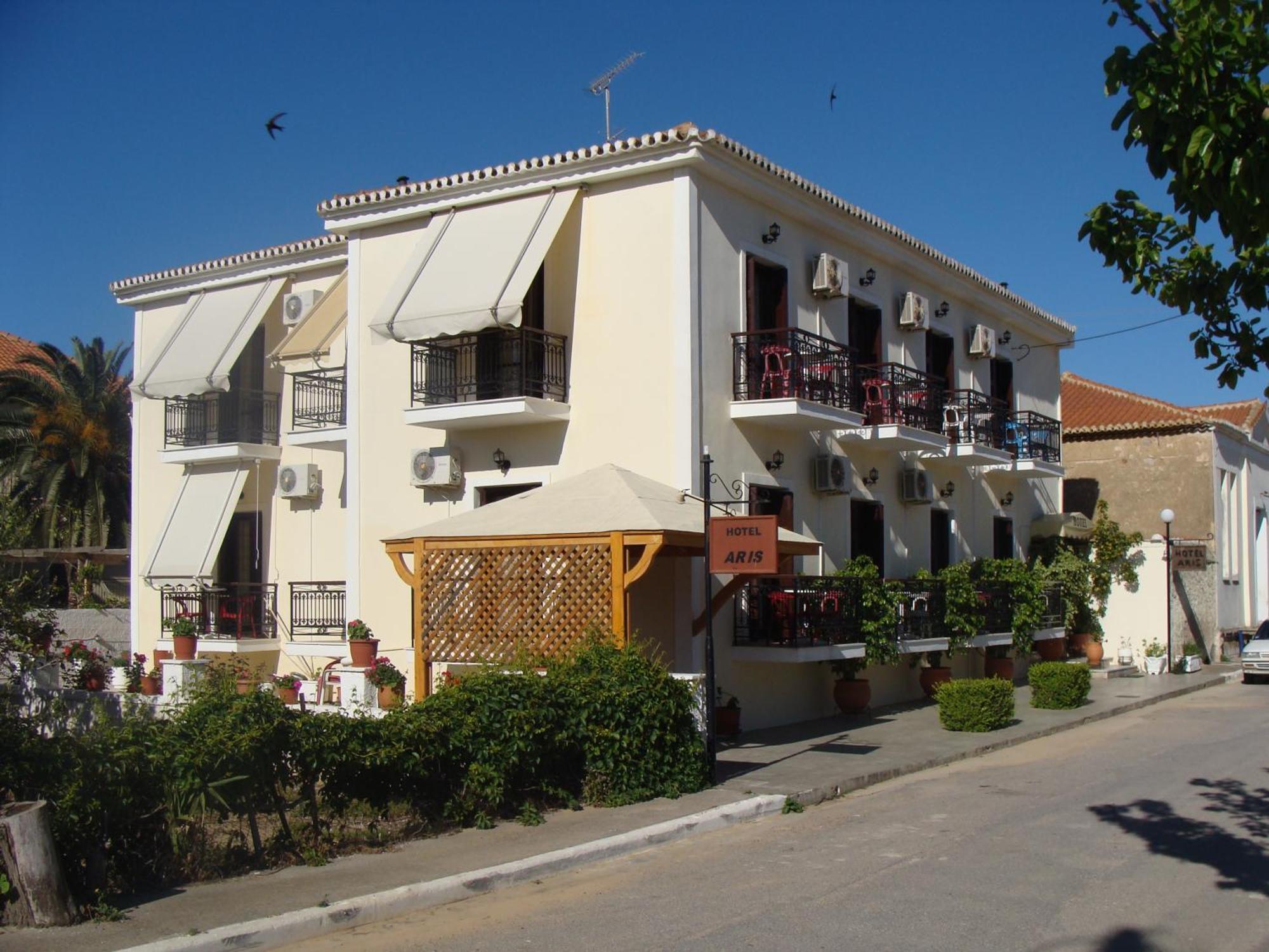 Hotel Aris Methoni  Exterior photo
